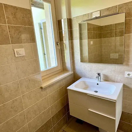 Rossini アパート バルドリーノ